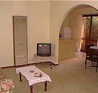 Hyatt Apartments - New Castle Holiday
