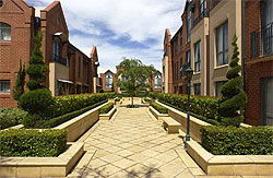 Majestic Old Lion Apartments - New Castle Holiday 0