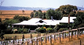 Lancemore Hill - New Castle Holiday 0