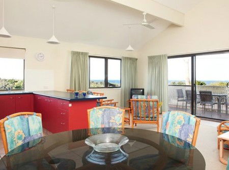 Peregian Court Resort - New Castle Holiday 0