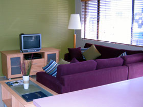 Beachside Court - New Castle Holiday 1