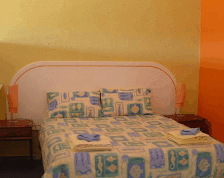 Bayleaf Rural Getaway - New Castle Holiday 1