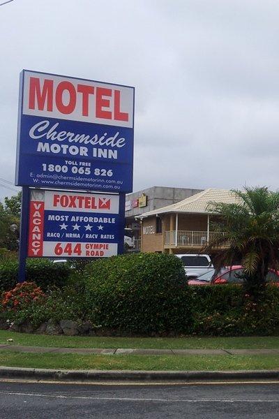 Chermside Motor Inn - New Castle Holiday 1