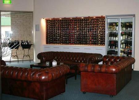 International Motor Inn - New Castle Holiday 0