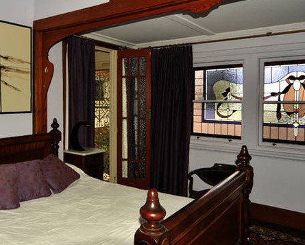 Newcomen Bed And Breakfast - New Castle Holiday 0