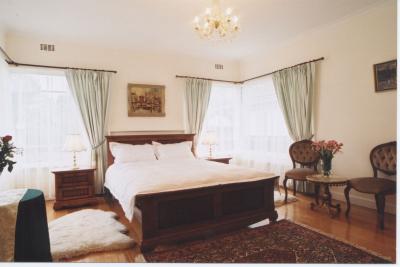 Bluebell Bed And Breakfast - New Castle Holiday 0
