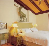 Tower Lodge - New Castle Holiday