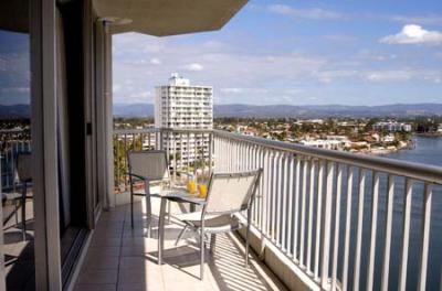 Moorings On Cavill - New Castle Holiday 1