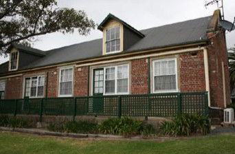 Coolangatta Estate - New Castle Holiday 1