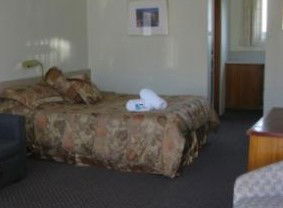 Festival Motor Inn - New Castle Holiday 5