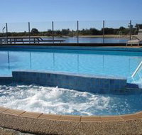 Northcliffe Apartments - New Castle Holiday