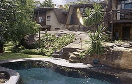 Studio Cottages Romantic Hideaway - New Castle Holiday 1