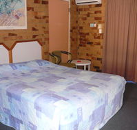 Bribie Island Waterways Motel - New Castle Holiday