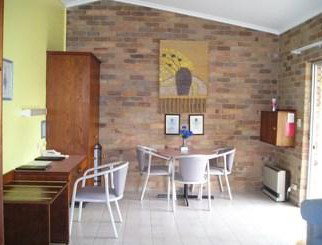 Rest Point Motel - New Castle Holiday 1