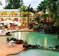 Palm Royale Cairns - New Castle Holiday