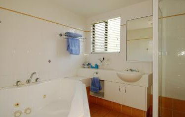 Best Western Macquarie Barracks Motor Inn - New Castle Holiday 3