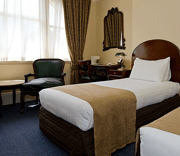 Hadleys Hotel - New Castle Holiday