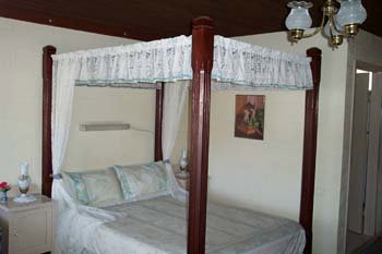 First Landing Motel - New Castle Holiday 4