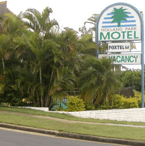 Holland Park Motel - New Castle Holiday