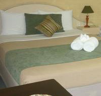 Reef Gateway Motor Inn - New Castle Holiday