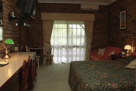 Quality Inn Overlander Homestead - New Castle Holiday 5