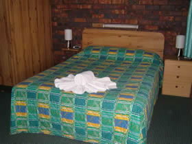 Bridge Street Motor Inn - New Castle Holiday 1
