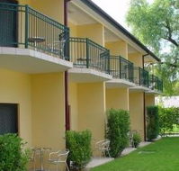 St. Marys Park View Motel - New Castle Holiday