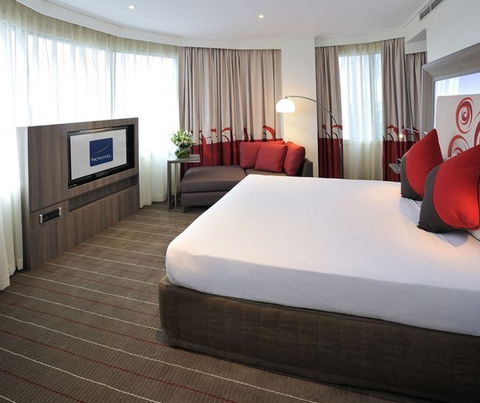Novotel Melbourne Glen Waverley - New Castle Holiday 1