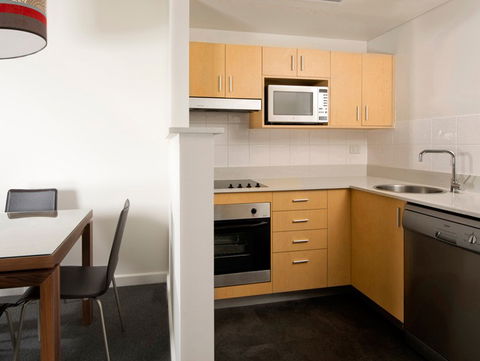 Mantra On The Esplanade - New Castle Holiday 5