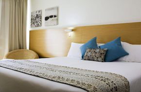 Novotel Cairns Oasis Resort - New Castle Holiday 8