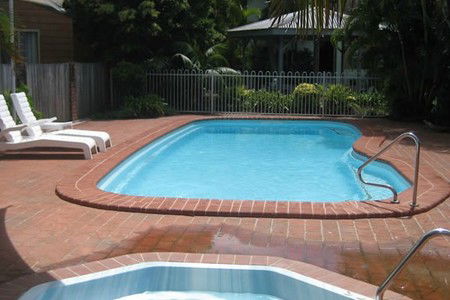 Moby Dick Waterfront Resort Motel - New Castle Holiday 4