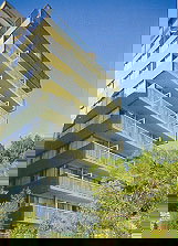 The Grantham - New Castle Holiday 0