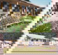 Twelve Apostles Motel and Country Retreat - New Castle Holiday