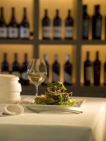 The Louise - New Castle Holiday 0