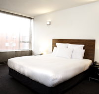 Cosmopolitan Hotel - New Castle Holiday