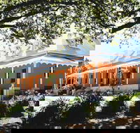 Fitzroy Inn - New Castle Holiday