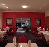 JAMES STREET MOTOR INN - New Castle Holiday