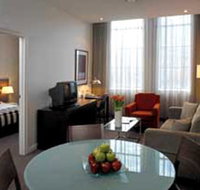 Medina Executive - New Castle Holiday