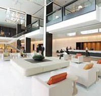 Crown Promenade Hotel - New Castle Holiday