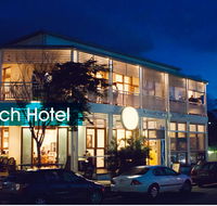 Rainbow Beach Hotel - New Castle Holiday