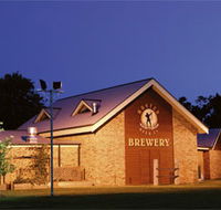 Potters Hotel And Brewery - New Castle Holiday