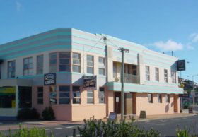 Regent Hotel - New Castle Holiday 0