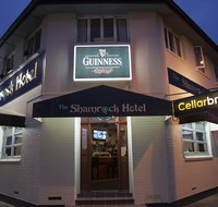 Shamrock Hotel - New Castle Holiday