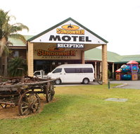 Sundowner Hotel - New Castle Holiday