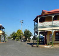Commercial Hotel Ulmarra - New Castle Holiday