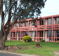 Mallacoota Hotel Motel - New Castle Holiday