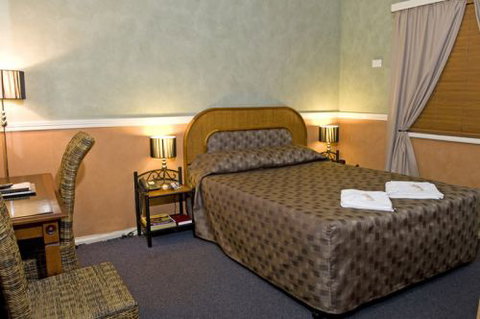 City Motor Inn - New Castle Holiday 1