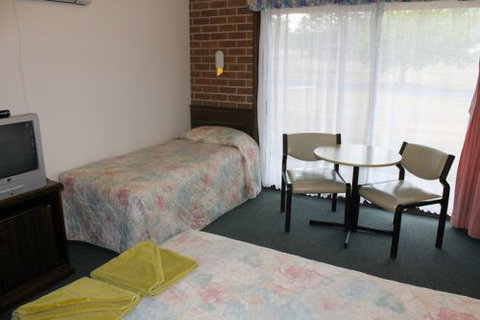 Colonial Motor Inn - Lithgow - New Castle Holiday 7