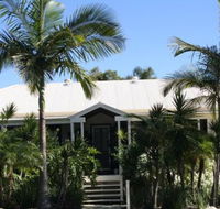 Rainbow Beach Accommodation - New Castle Holiday