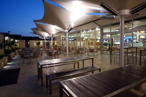 Gosford Rsl Club & Galaxy Motel - West Gosford - New Castle Holiday 0